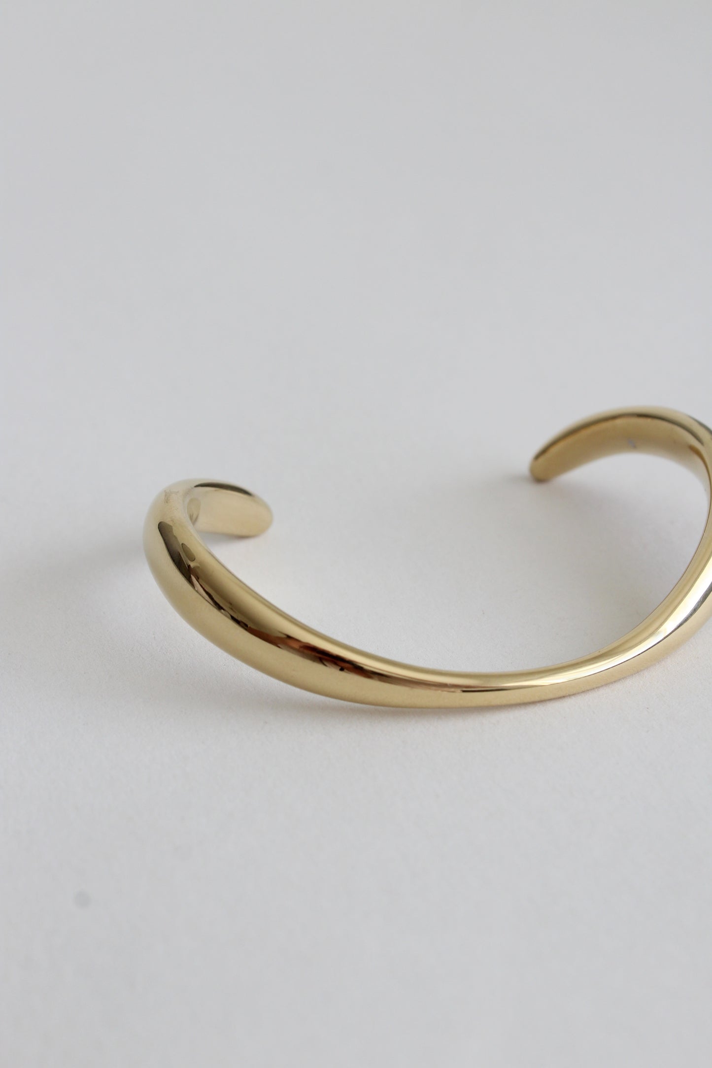 Shaped Bracelet | Gold