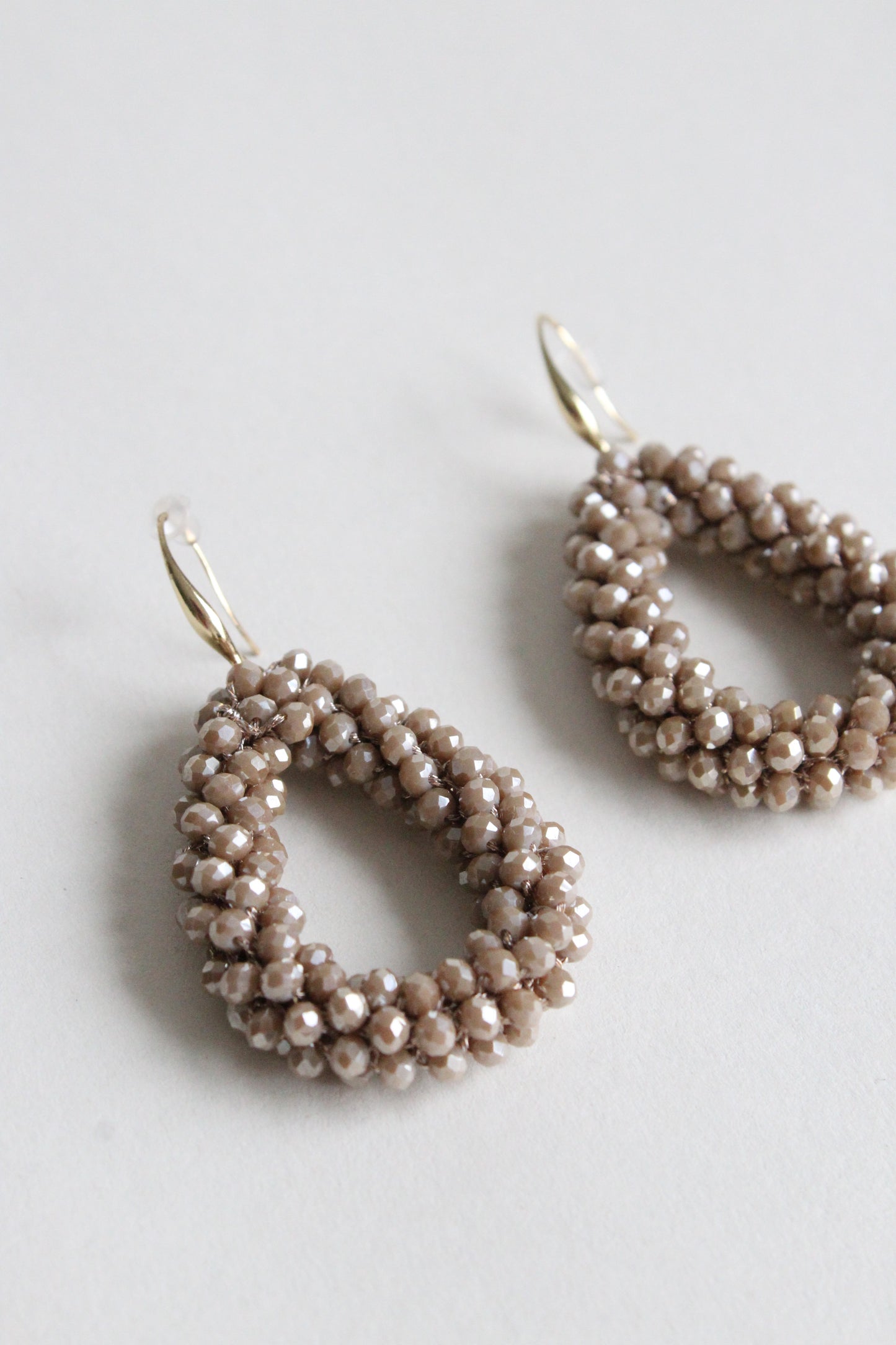 Lizz Earrings | Taupe