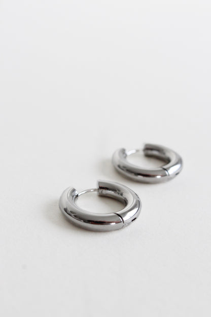 Classic Earrings Medium | Silver