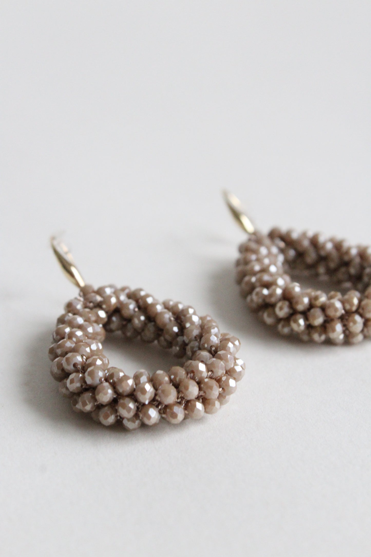 Lizz Earrings | Taupe