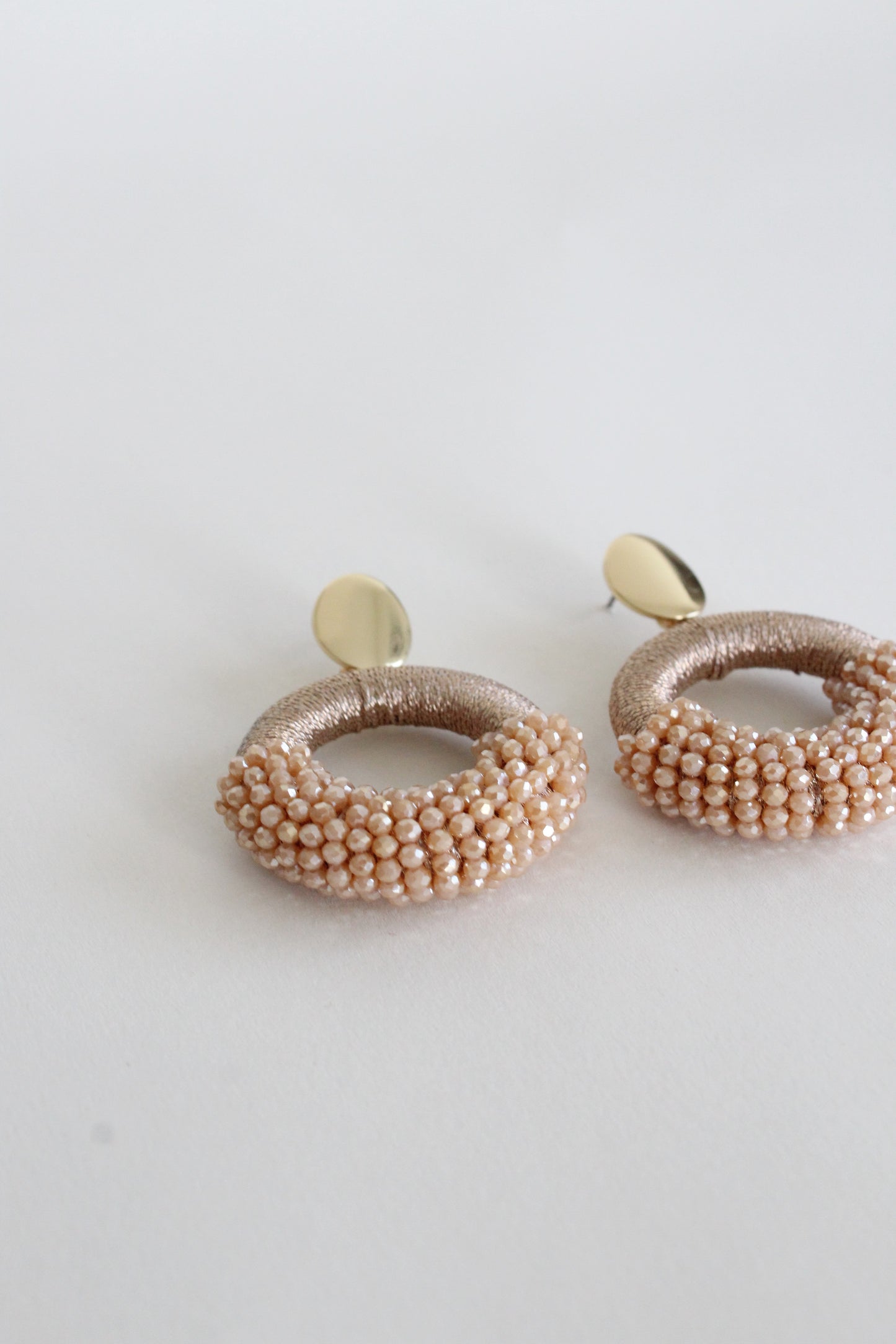 Yara Earrings | Beige